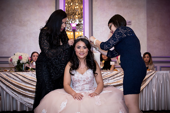 Bronx, New York Sweet Sixteen Photographer Portfolio
